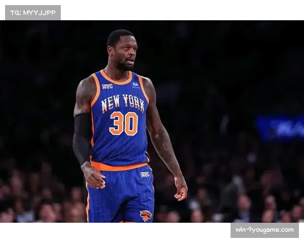 NBA赛场激战首节:里夫斯贡献8分5助攻,兰德尔独揽13分