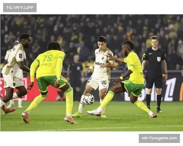 朗斯防守端失球20个 与巴黎并列法甲最佳防守数据